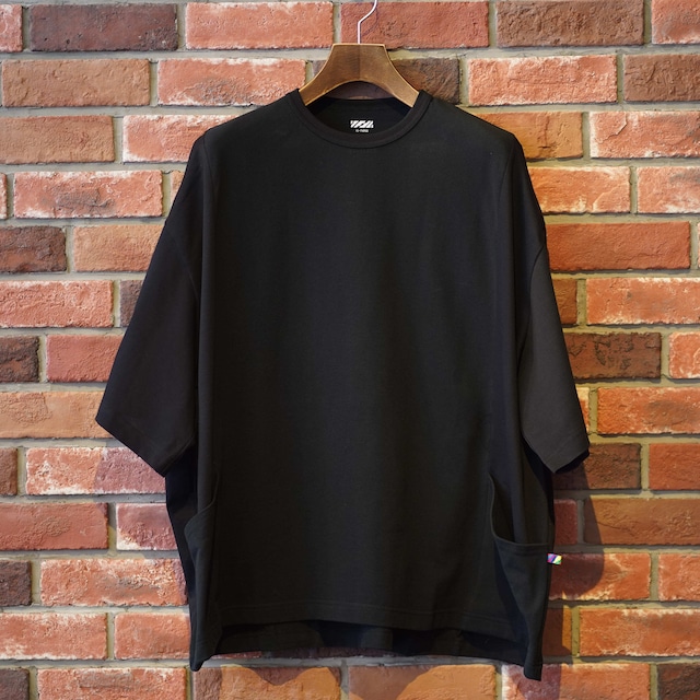 is-ness (イズネス) "SWITCHING MOSS STITCH T-SHIRT" -BLACK-