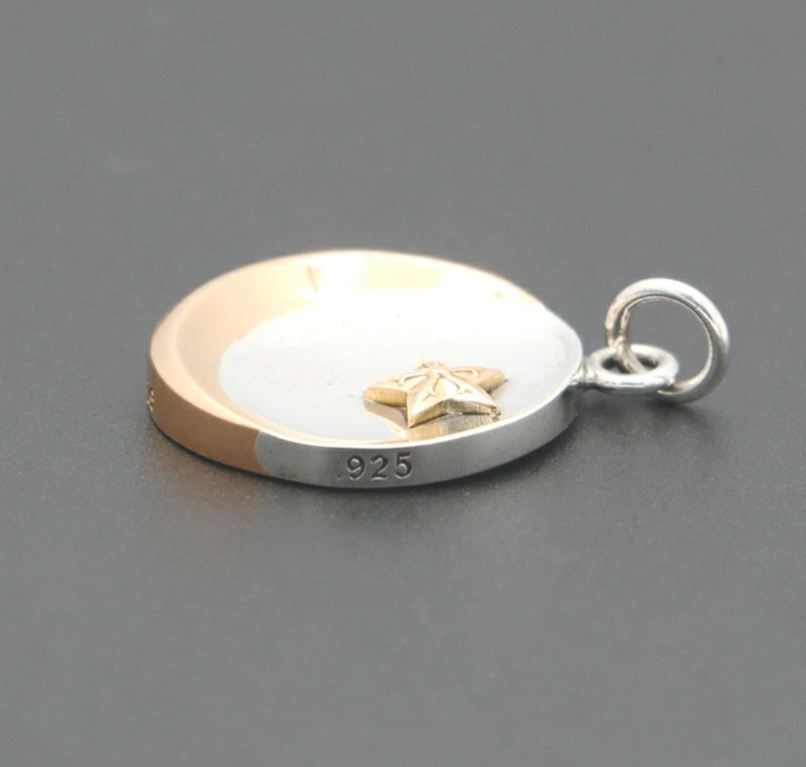 r*n様 【鑑定済み】クロムハーツ スターチャーム ペンダントトップ 鑑定済み】クロムハーツ スターチャーム ペンダントトップ