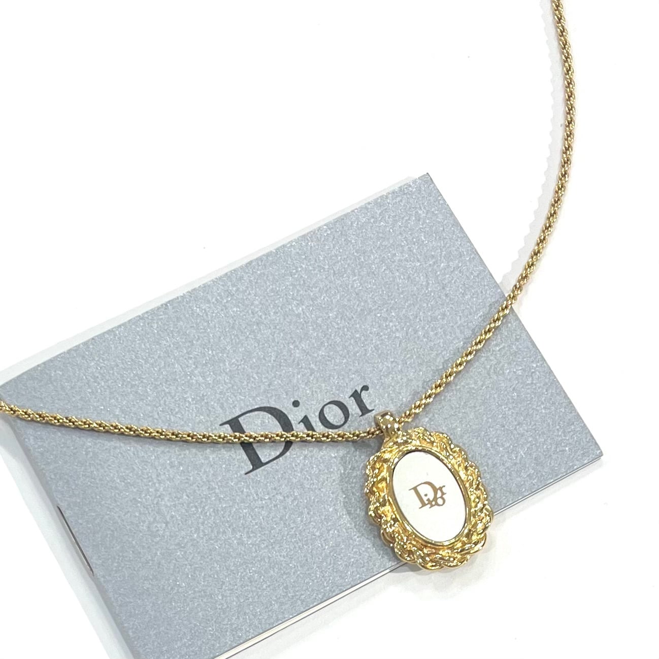 Christian Dior】2581 DIOR ロゴ ネックレス チェーンゴールド 主役