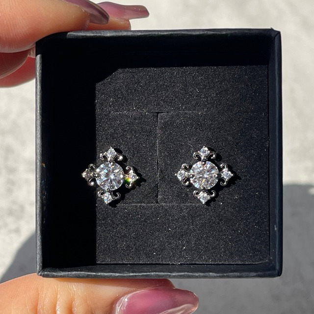 【モアサナイト クロス ピアス】合金｜針のみS925｜天然石アクセサリー｜パワーストーン