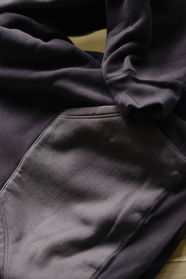 FARRELL DISTRESSED SWEAT HOODIE / BLACK