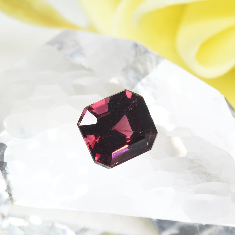 ロードライトガーネット 1.961ct #JWA3639 | EBiS GEM