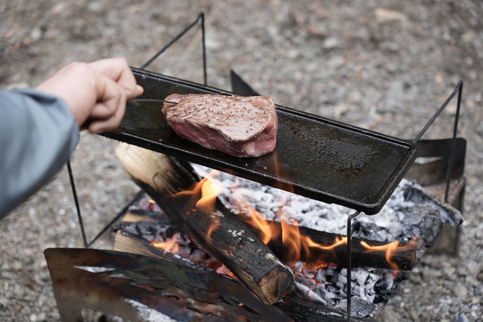 TOKYO CRAFTS 煉鉄板 | OLIVE OUTDOOR EQUIPMENT