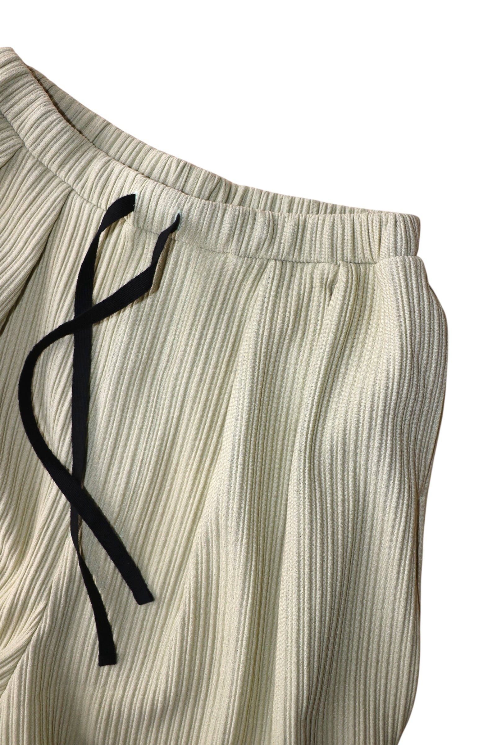 Ancellm -WRINKLED STRIPE TUCK SHORT PANTS- / ANC-PT125
