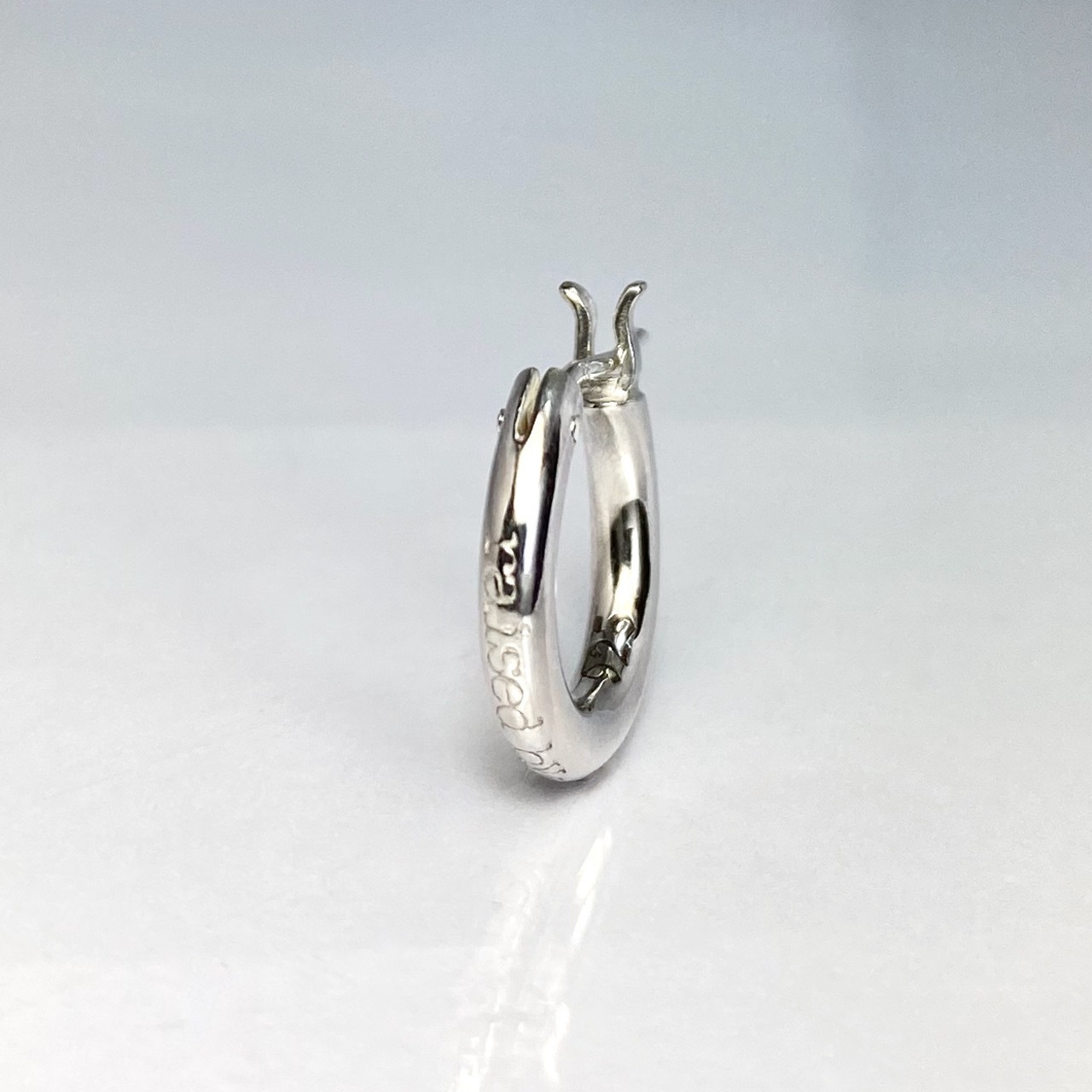PLAIN HOOP raised by wolves / プレーンフープピアス レイズド バイ ウルヴス