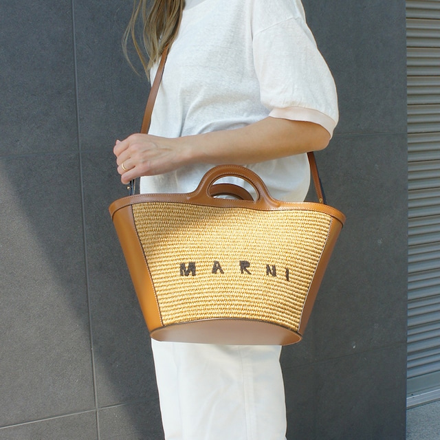 MARNI(マルニ）／  カゴバッグ（ミディアム）BMMP0068Q0P3860  参考価格￥108900