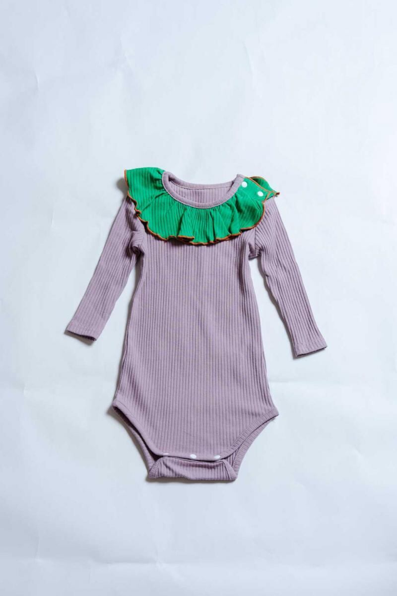 【26AW】KOQUELIKO(コキュリコ)Collier baby body syu (XXS/XS)ロンパース 朱色
