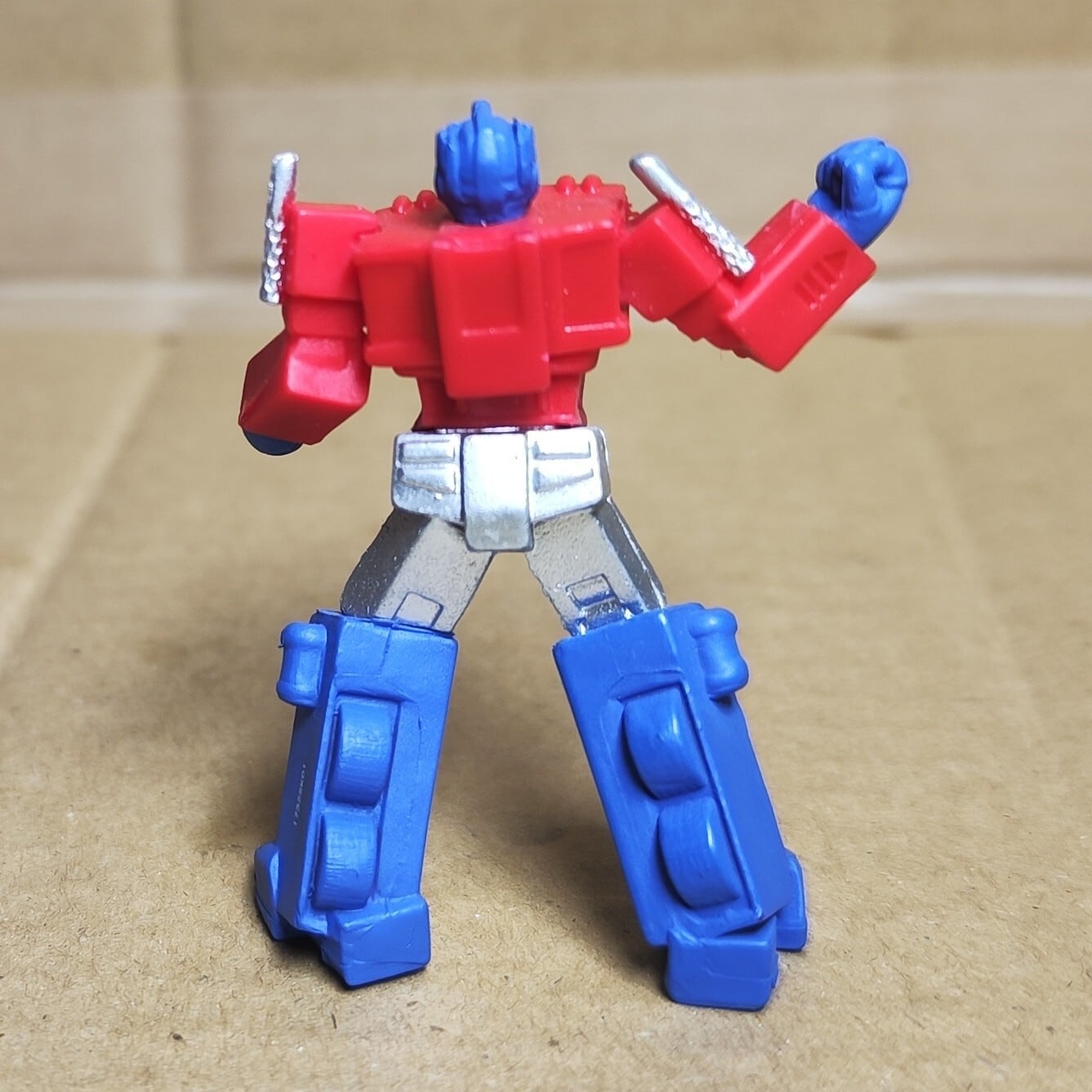 トランスフォーマー コンボイ ミニフィギュア | パペランポロプス