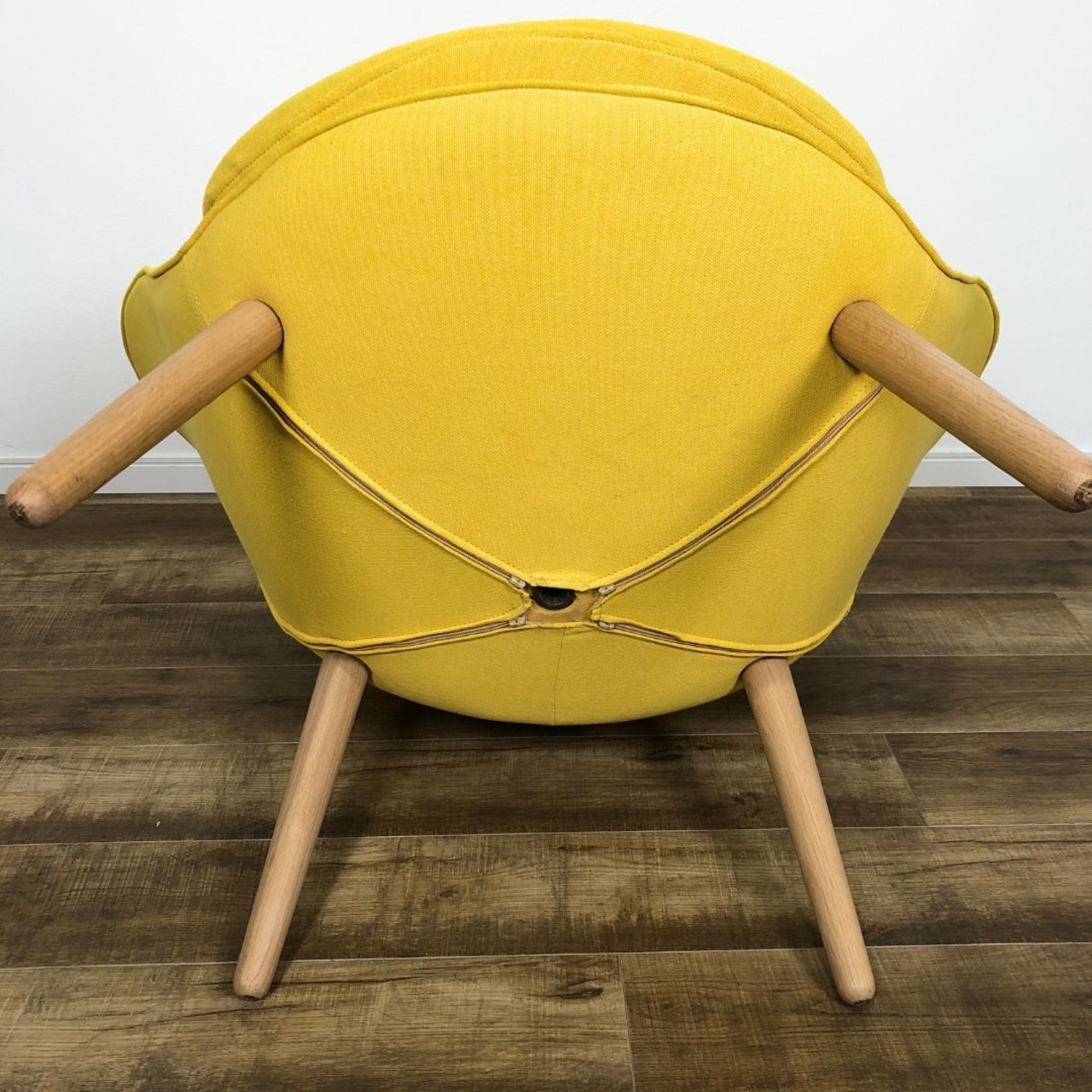 BoConcept Adelaide Living Chair ボーコンセプト アデライデ リビングチェア イエロー オーク ファブリック【中古】【300サイズ】