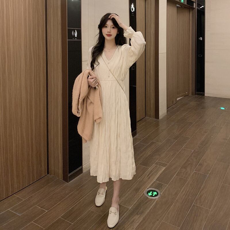 スタンダードAラインスカート スプリングホワイトVネックドレス レトロ 春物 試着室85463287282