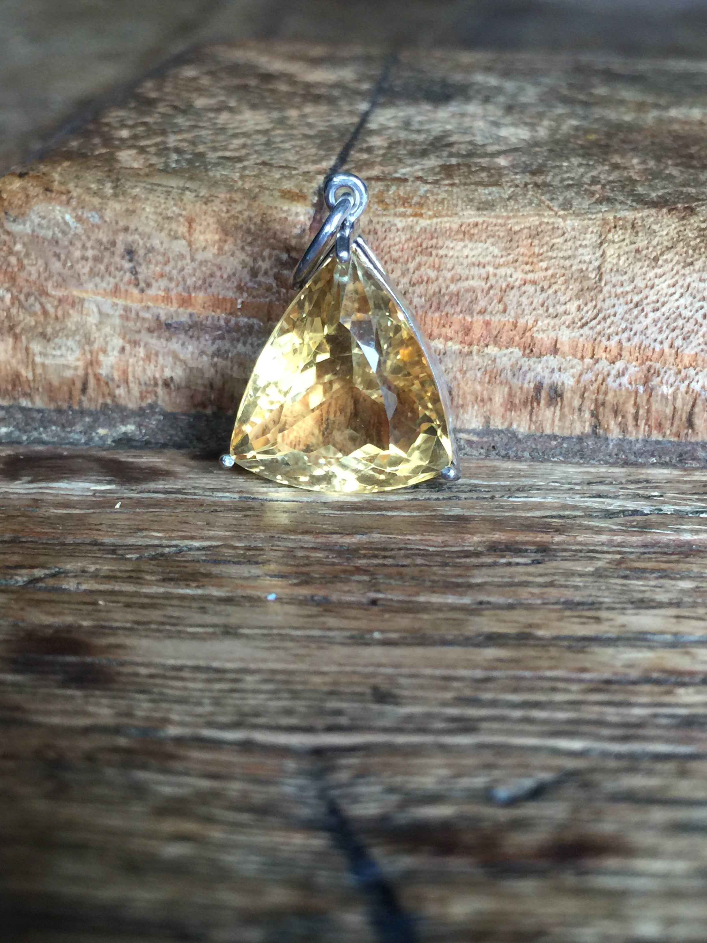 天御中主尊（アメノミナカヌシ）様のメッセージ付 宝石質シトリン