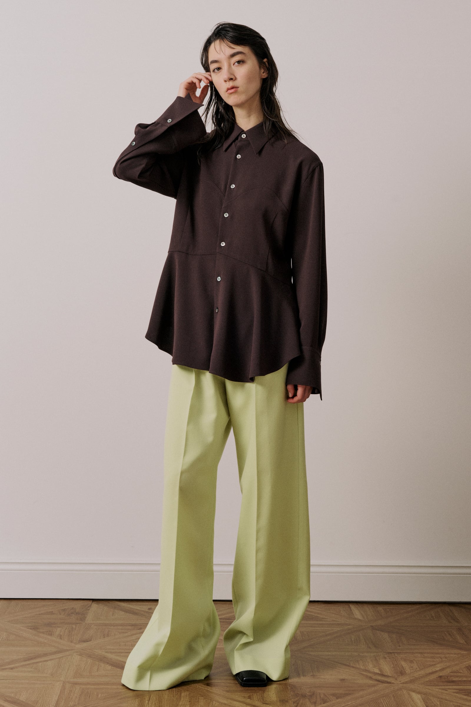 ペプラムヘムシャツ / アセテートバックサテンジョーゼット