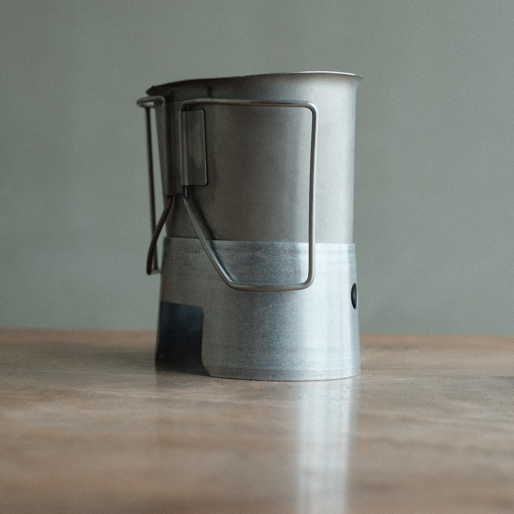 US(米軍)CANTEEN STAND (DEAD STOCK) 実物 | GRIZZLY COFFEE & SUPPLY