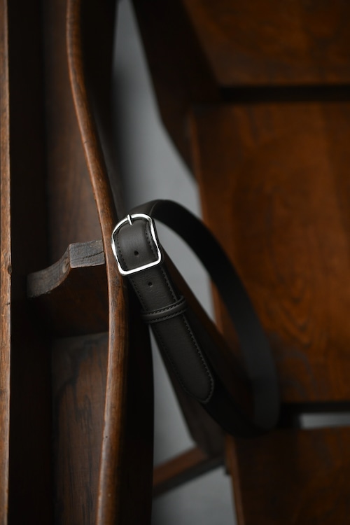 ERA. / EO SHRINK AUTHENTIC BELT (CHOCOLATE)