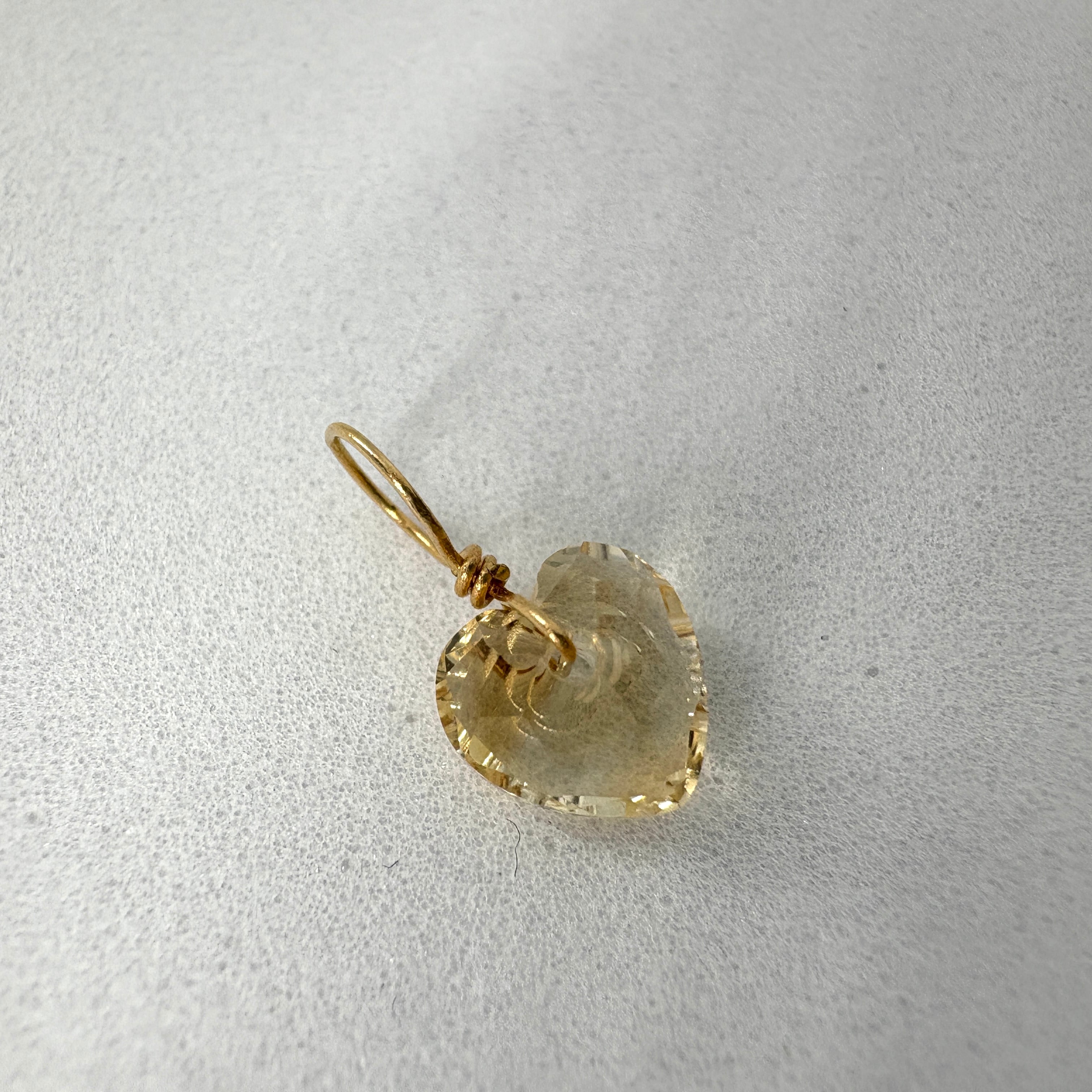 シトリン ハートカットペンダントトップ ブラジル産 約6㎜ | ヒロ