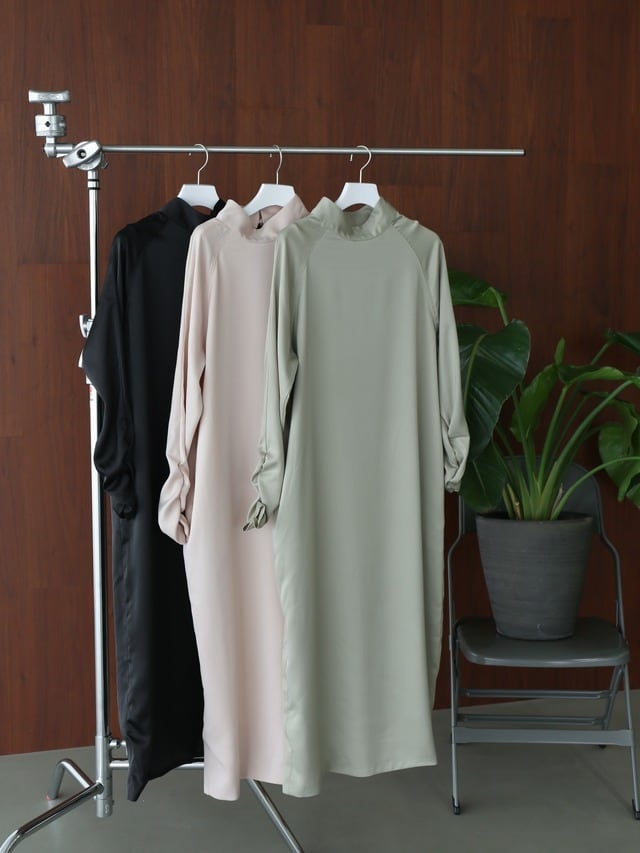 high-neck satin onepiece | Katrin TOKYO high-neck satin onepiece | Katrin TOKYO