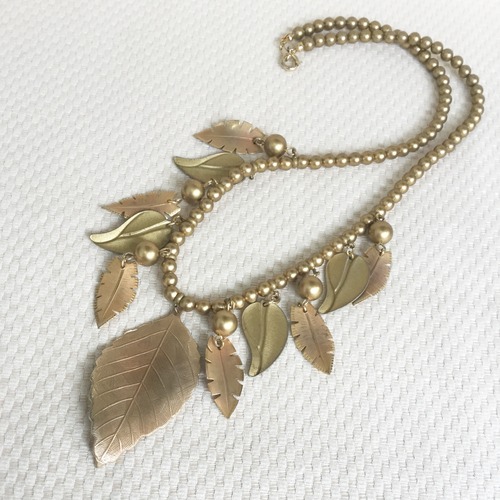 vintage necklace -leaf-