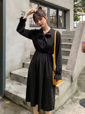 【韓国通販 dgo】レースアップ ウエスト スリミング ワンピース 2020 春 夏 新作 ドレス 女性 長袖 無地