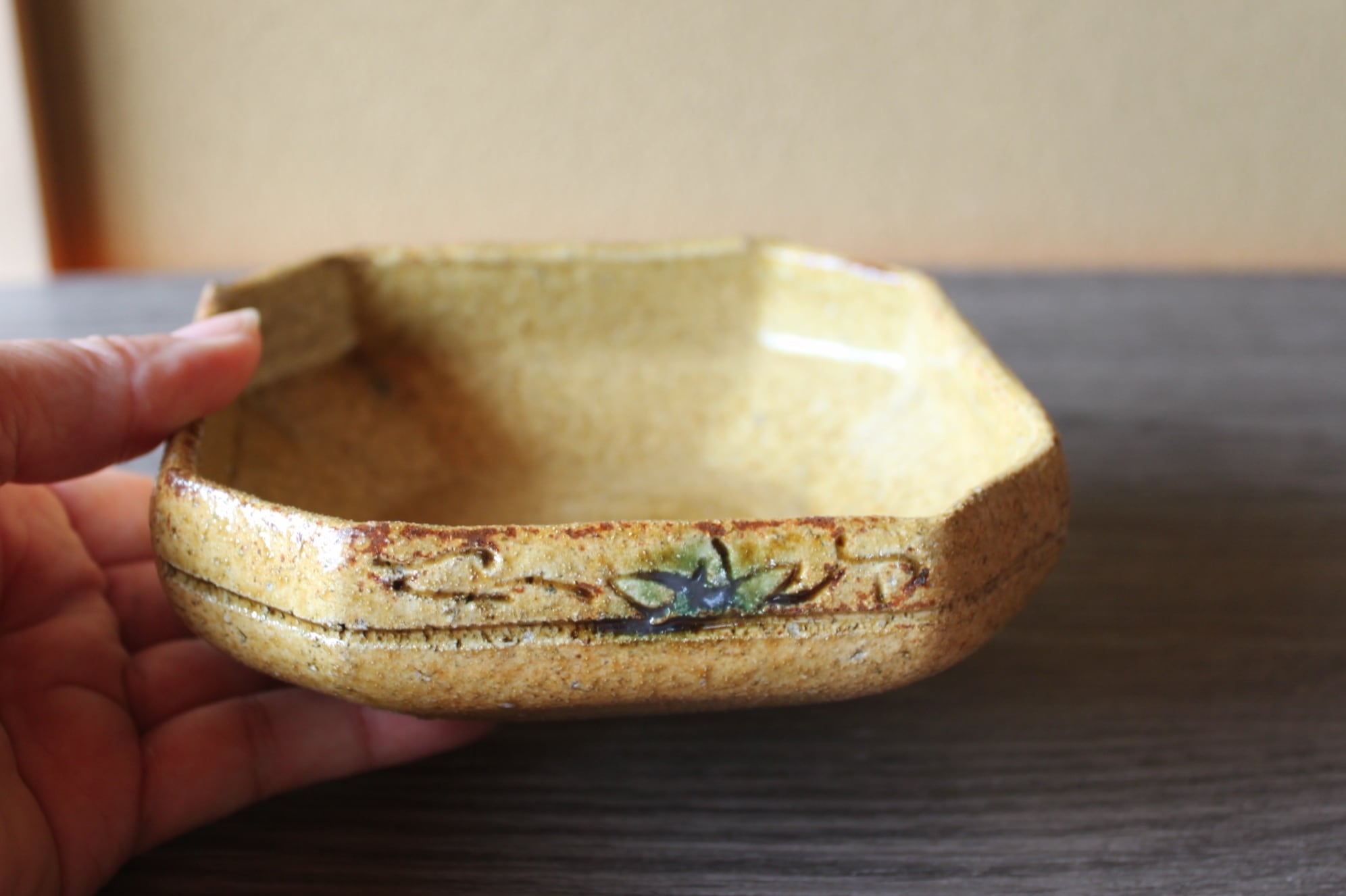 Ｗ３８４　水指　『黄瀬戸　水指』『棚橋淳 作』　共箱　茶道具 黄瀬戸隅切角鉢 | 棚橋淳陶房ーshop