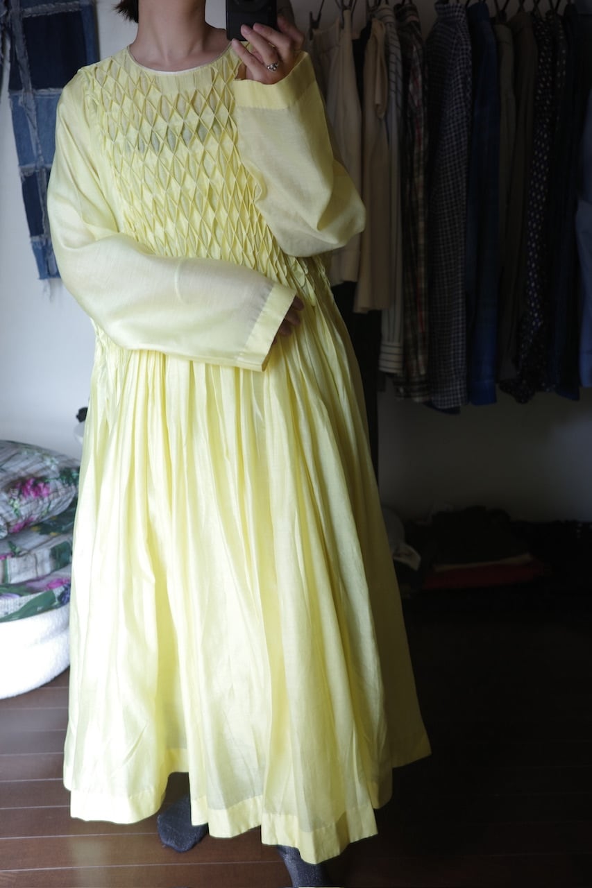 AHMEV Snowdrop Smocking Dress + Slip YELLOW | physis (ピュシス)