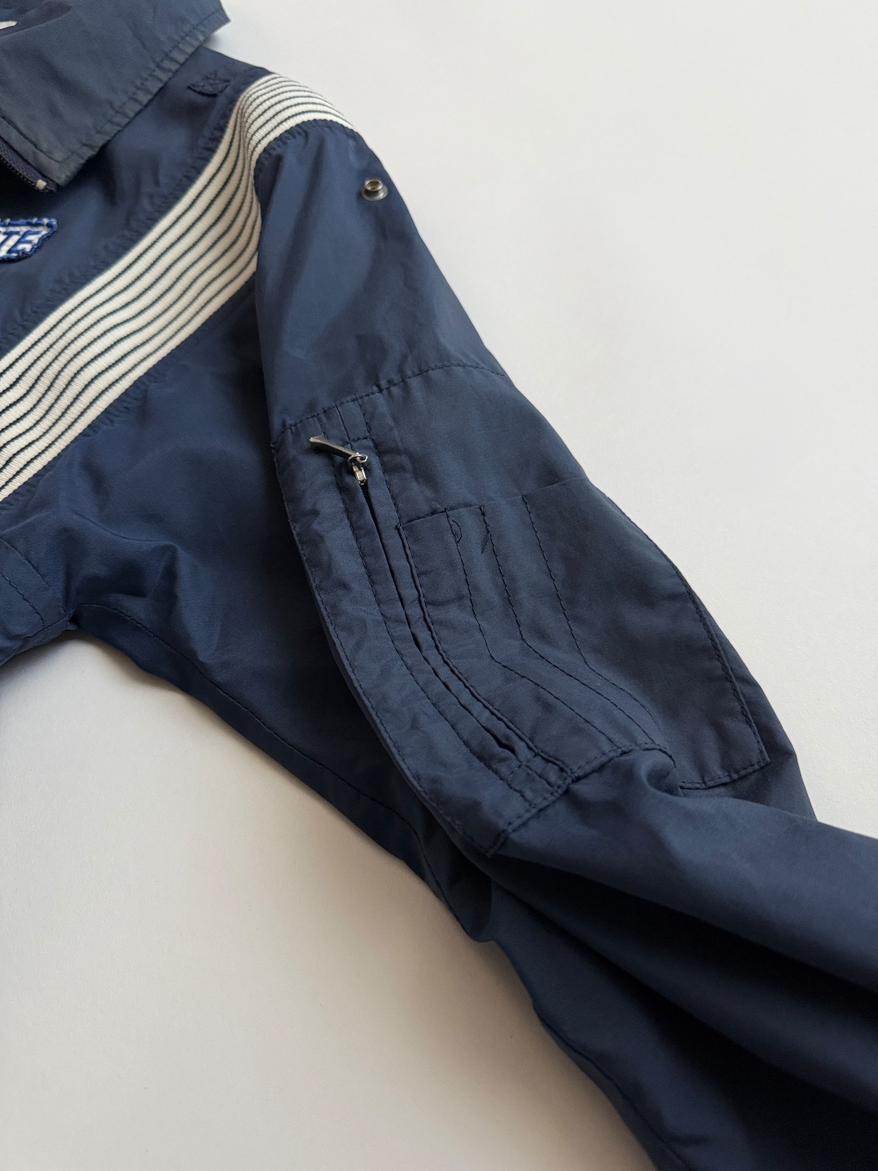 DESCENTE nylon jacket - 13