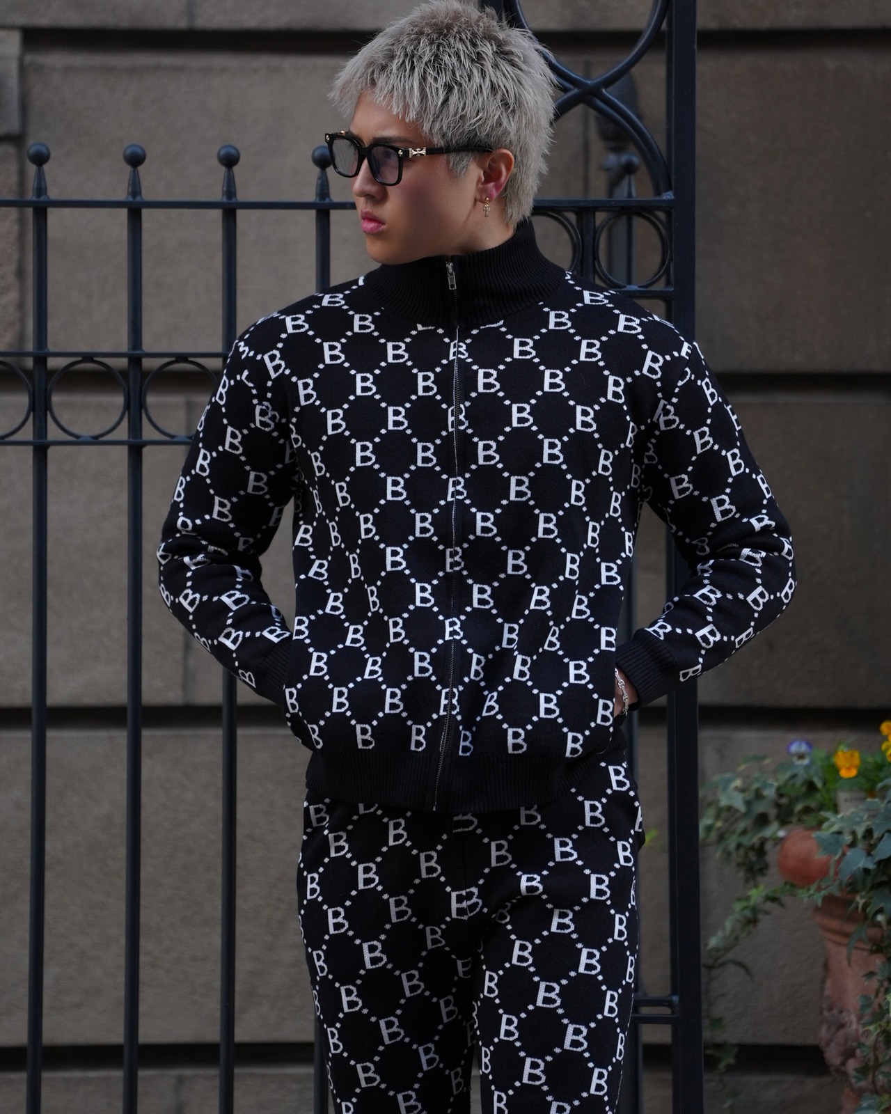 BELINDA MONOGRAM ZIP JACKET【BB25024】