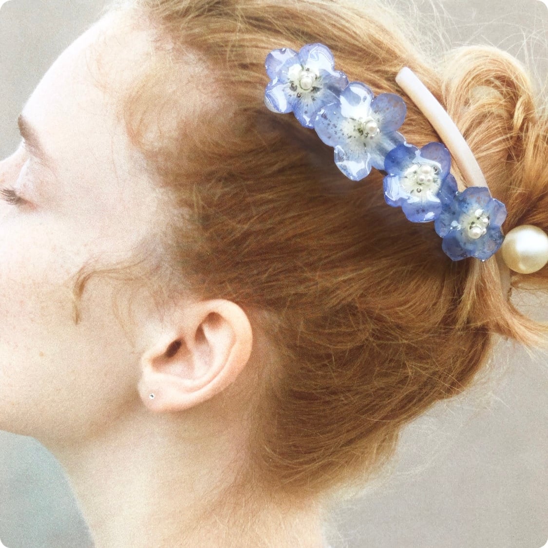 ❁⃘*.ドライフラワーデザインレジンヘアゴム❁⃘*.゜ブラックネモフィラ ❁⃘*.ドライフラワーデザインレジンヘアゴム❁⃘*.゜ブラック