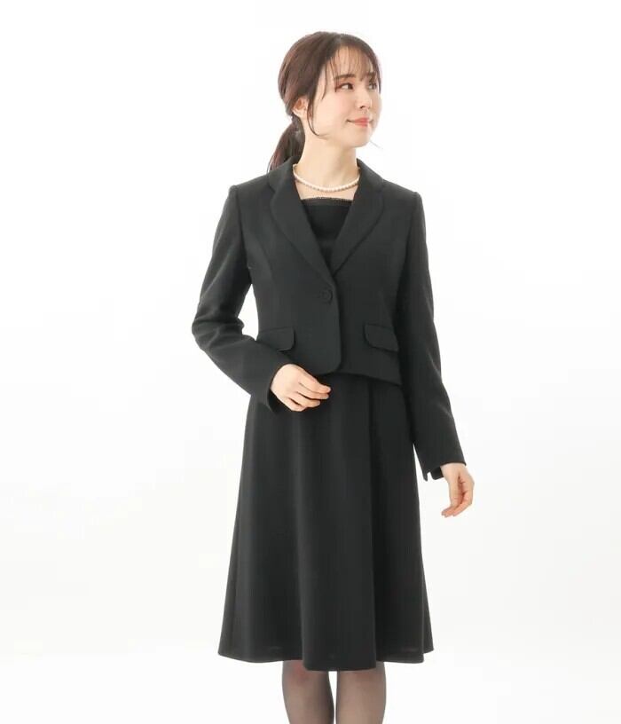 レッセパッセLAISSE PASSEジャケットスカートスーツセットアップブラック LAISSE PASSE - レッセパッセLAISSE PASSEジャケットスカートスーツ