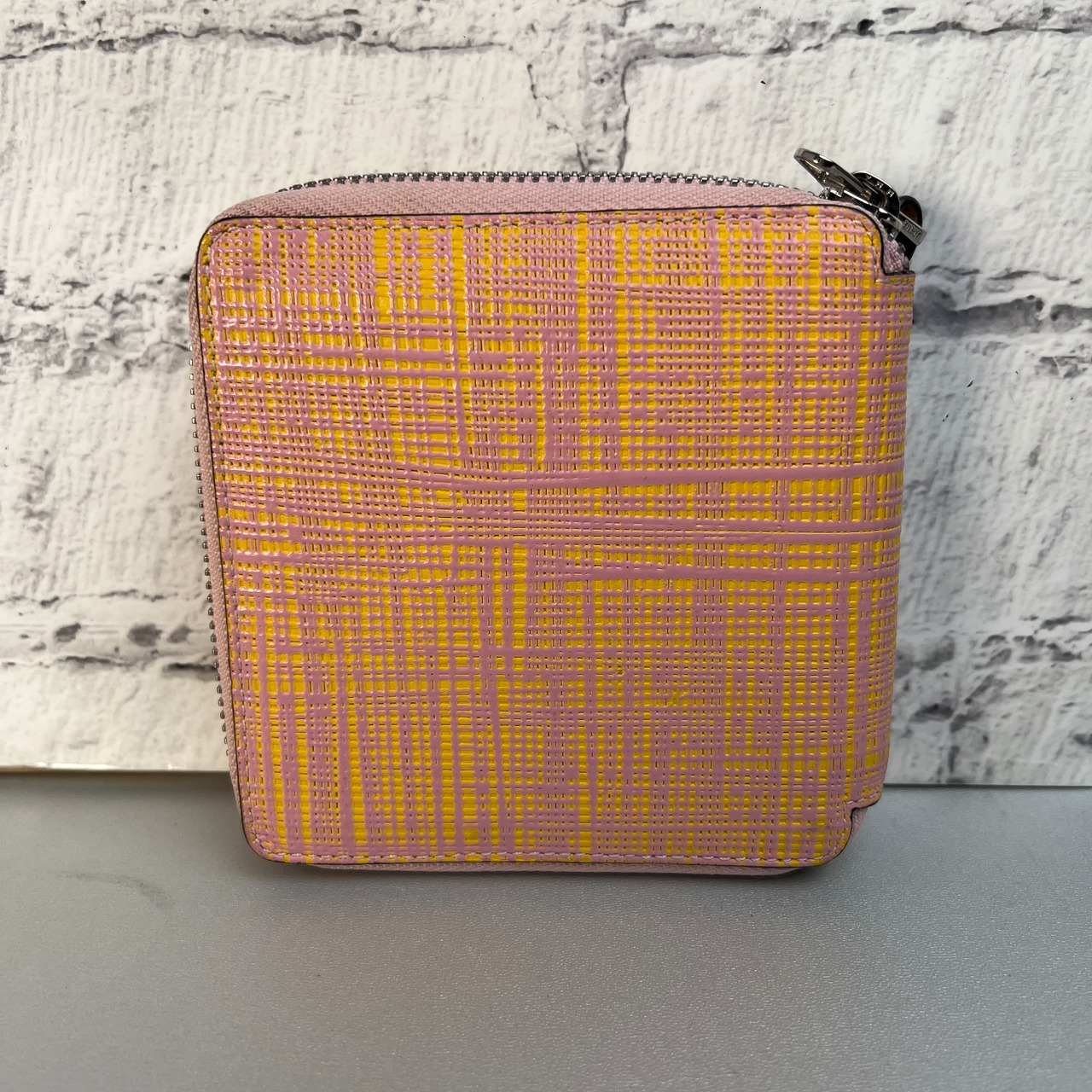 LOEWE ロエベ PVC 二つ折り財布 ピンク A-10122