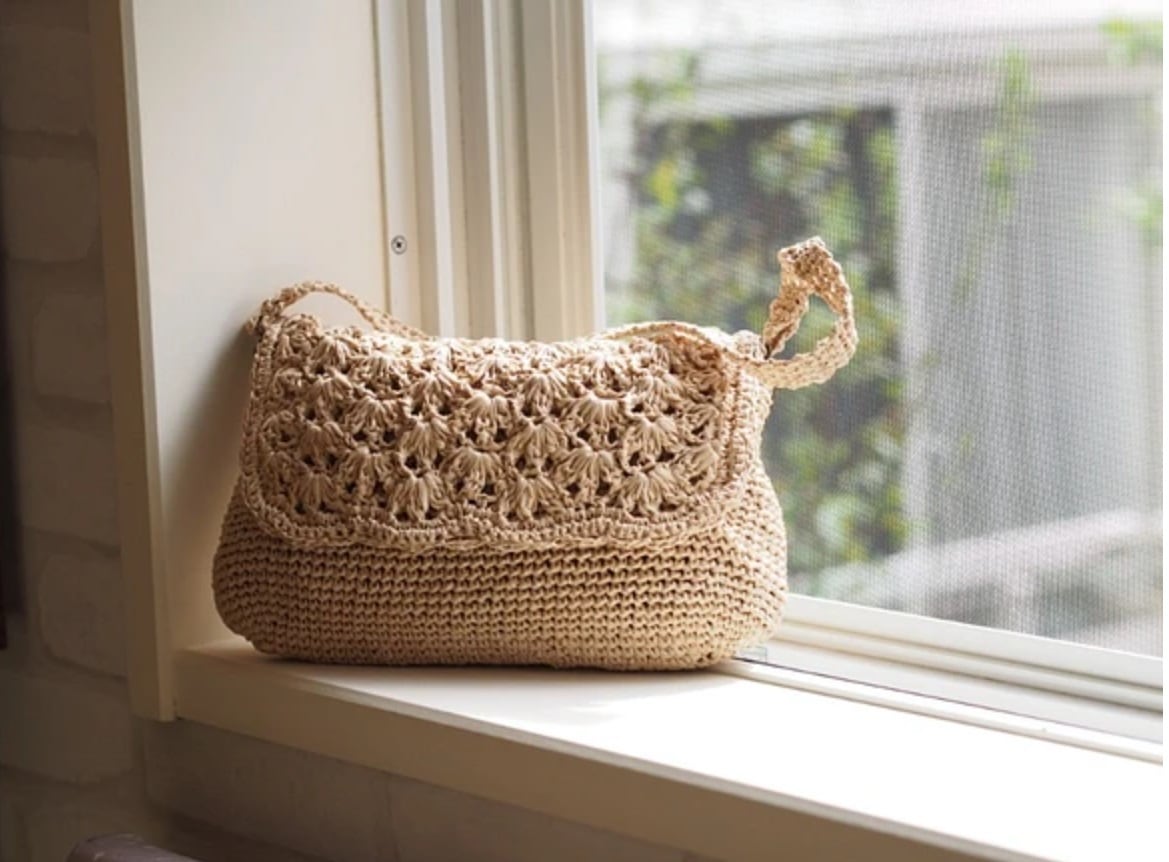 編み図】おしゃれに持ちたい♪ フラップハンドバッグ | Natural knit ecru*