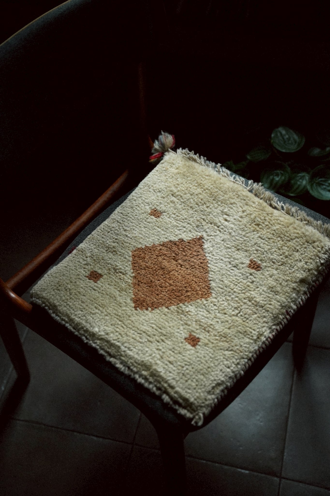 1744-Vintage Qashqai Gabbeh