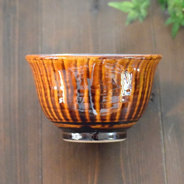 ＜どんぶり＞ 伝統の刷毛目柄｜人気の飴色釉薬