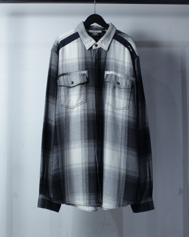 【Caka BLACK】"Harley-Davidson" Skull Embroidery Ombre Check Loose Flannel Shirt