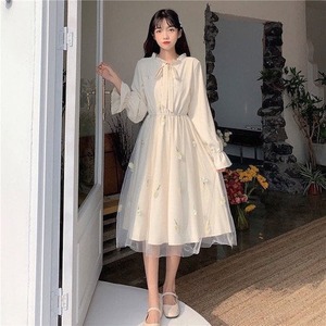 ワンピース ミドル丈 長袖 ミドル 袖あり Aラインスカート シフォンスカート ハイウエスト ステッチ ジッパー ファスナー アプリコット グリーン レディース 春 10代 20代 お出かけ 可愛い