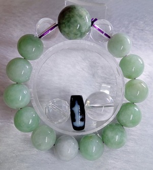 翡翠ブレスレット＆カット水晶　水連　水連観音様天珠