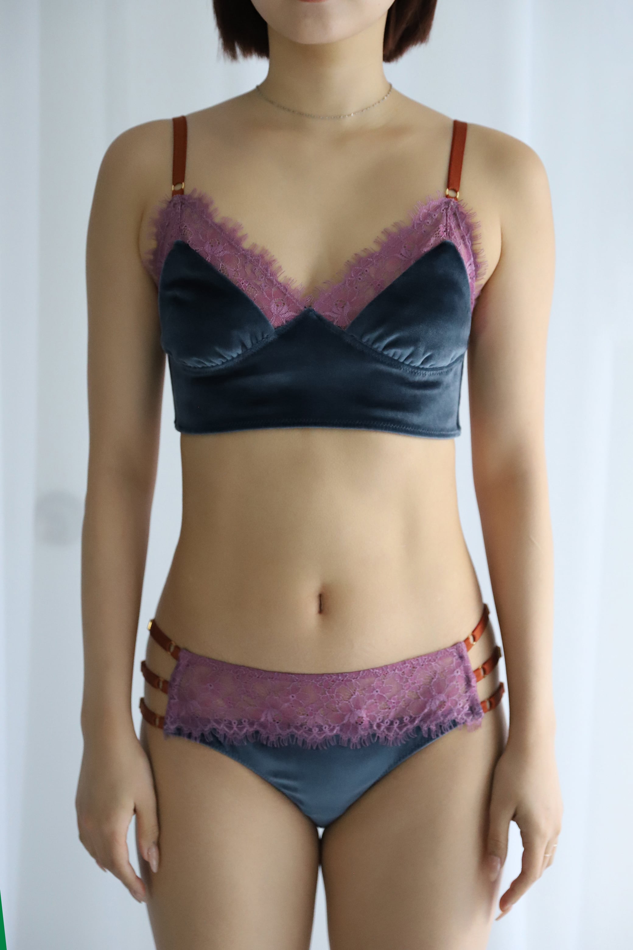 ベロアレース・ビスチェブラレット | GEMINItale