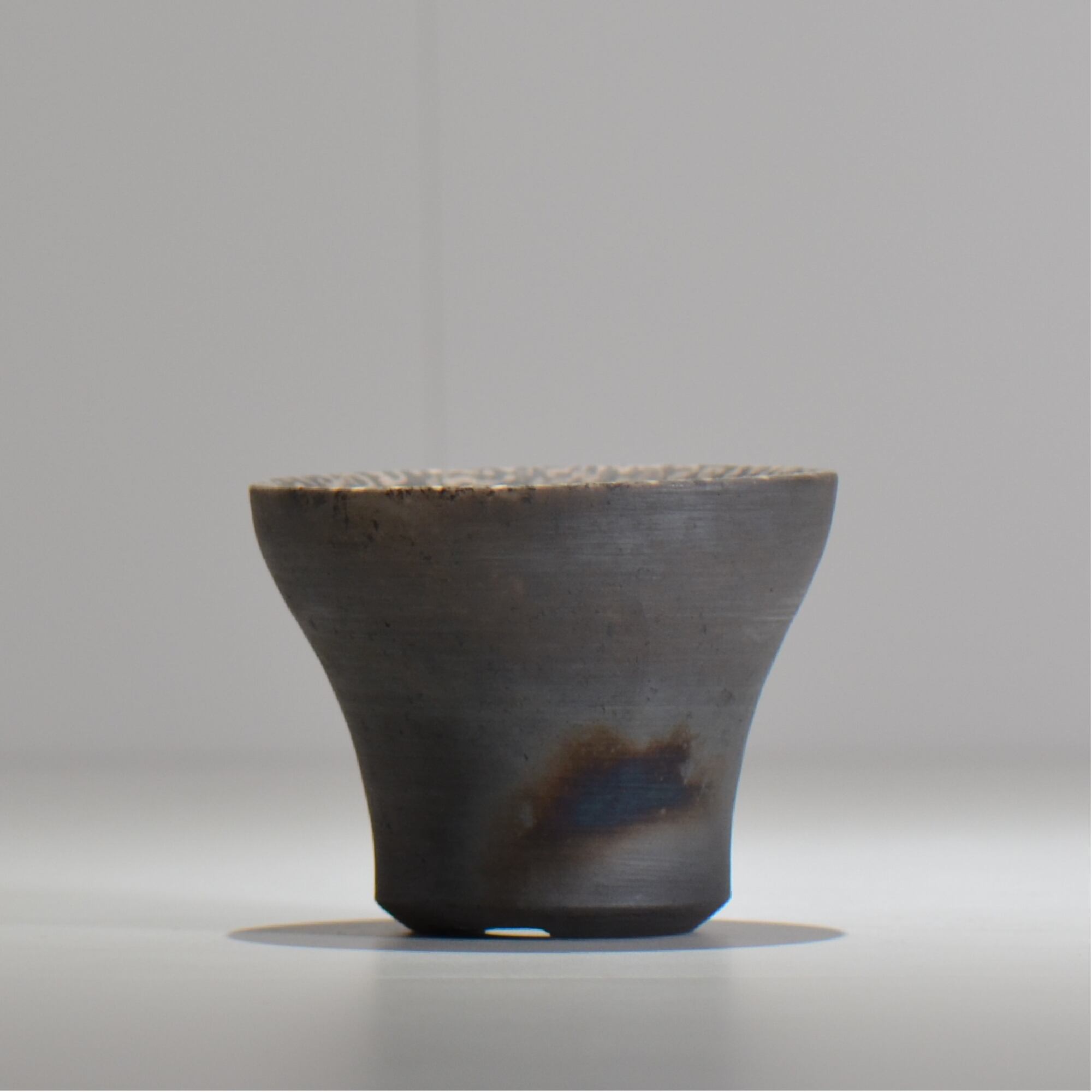 齋藤研一 / 雲龍 / ken4_ur02_s / 約φ11.3cm / 植木鉢 | HACHILABO