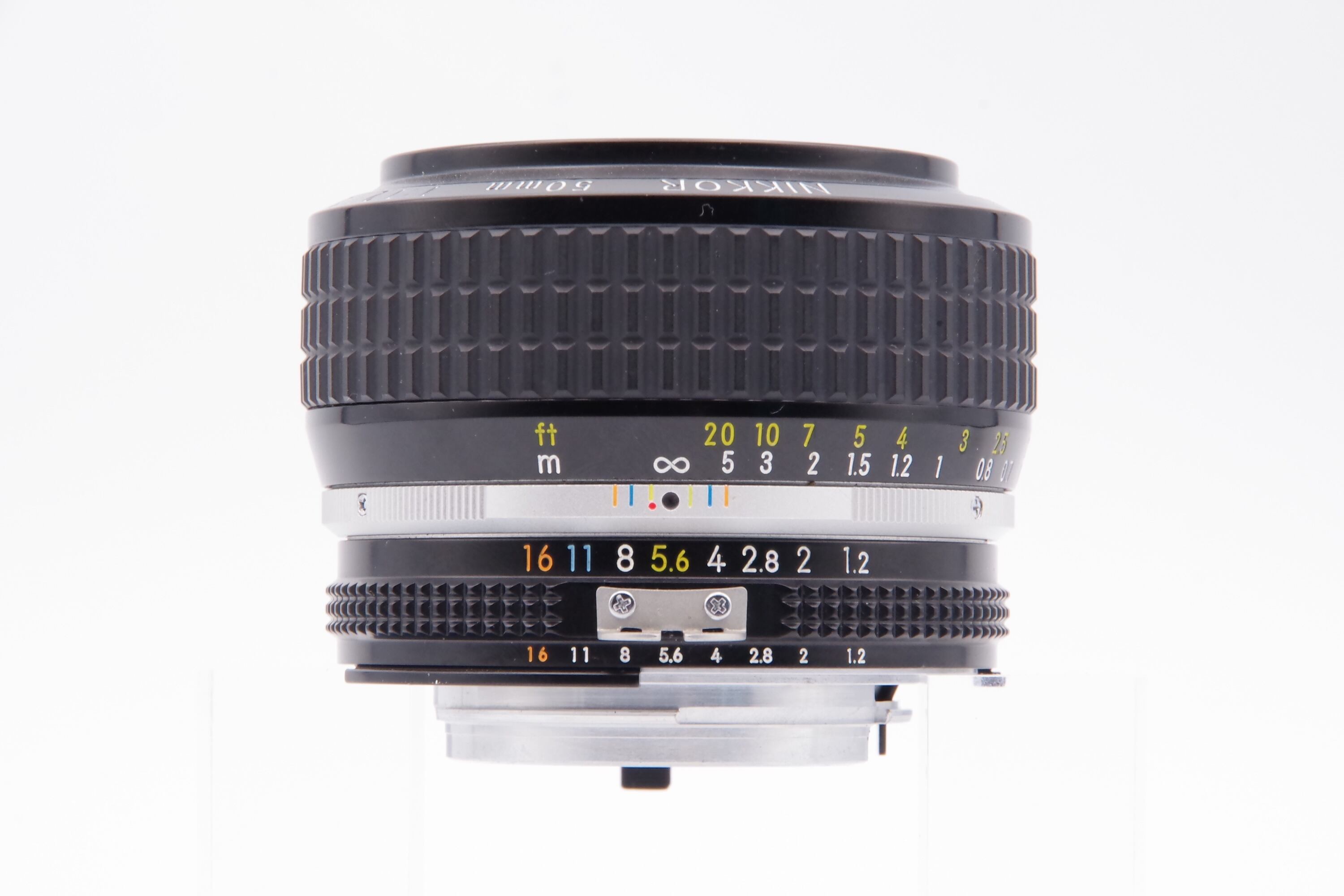 Nikon Nikkor-H 50mm F2 （非Ai・Fマウント） Nikon 50mm f/2 NIKKOR-H Auto Non AI Manual Focus Lens {52}