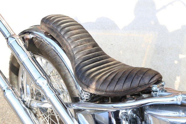 【抽選販売】クラックレザー : 60sクラシック コブラシート［タック&ロール］　(CCC02)