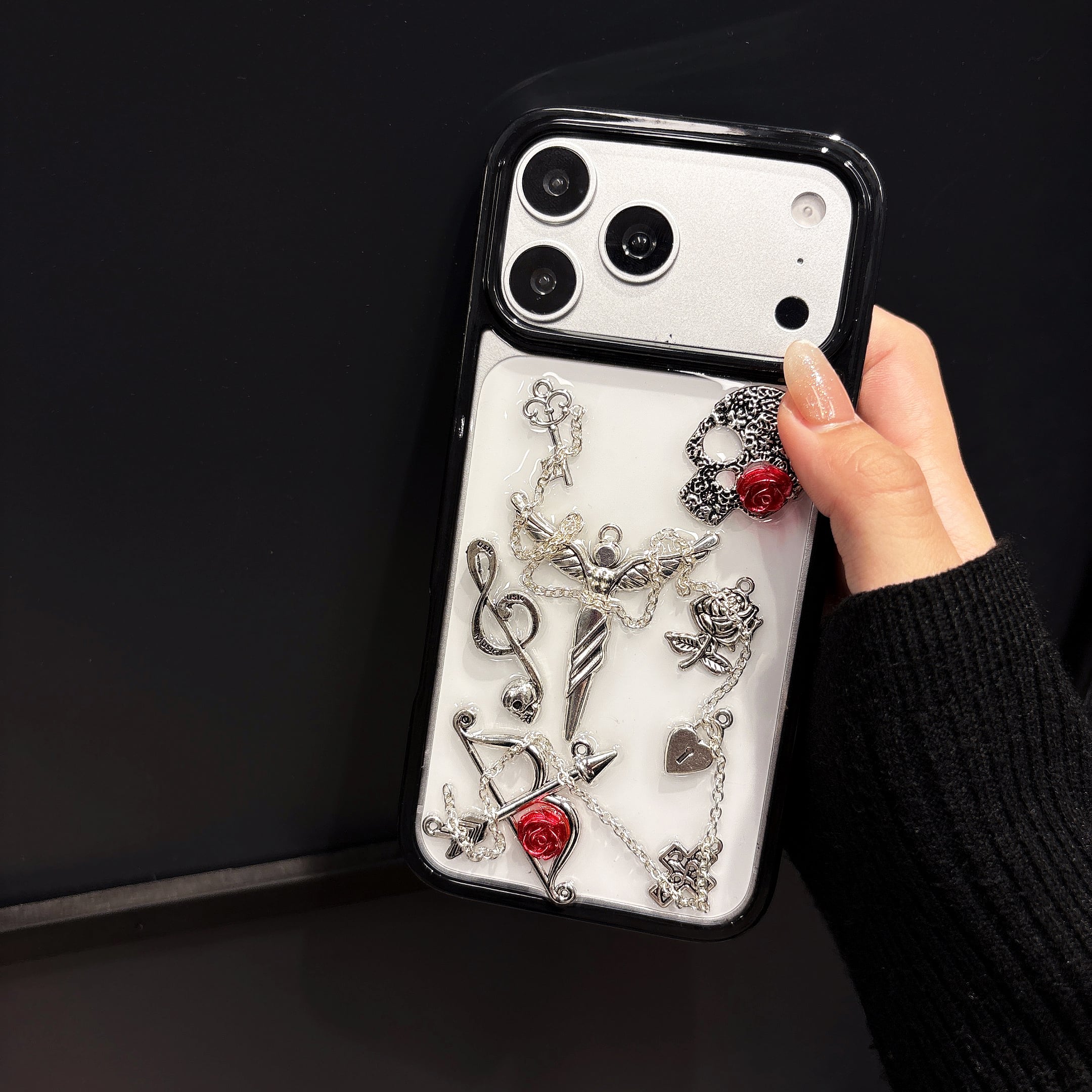 ローズ スカル iPhone 17 16 15 14 13 12 ケース クリア 堕天使