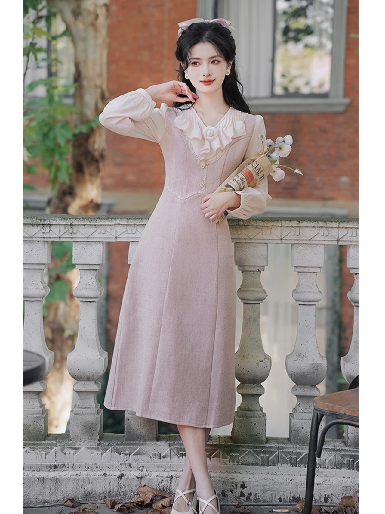 【0156】Frill V-neck Cotton Long Sleeve Dress