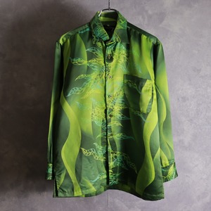 old botanical design color shirt