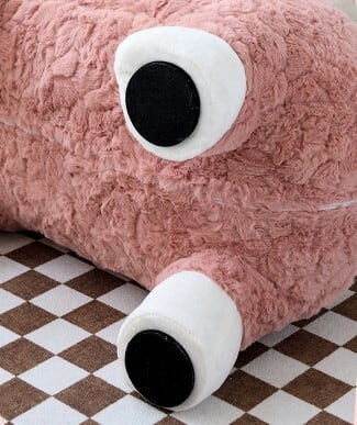 アルパカモデルのぬいぐるみスツール | Russel 海外インテリアセレクト