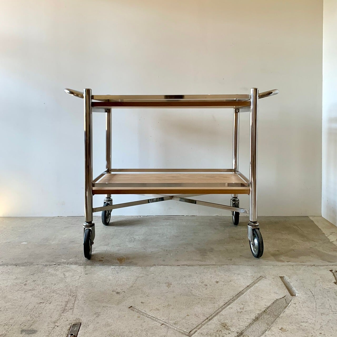 木の天板のワゴン　0638　