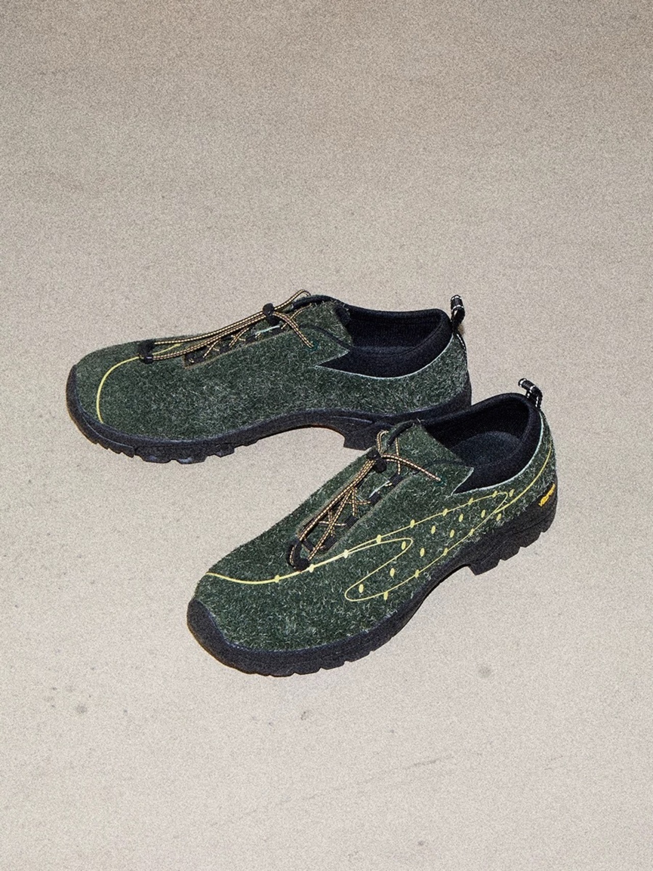 CONP MOSS GREEN HIKING SNEAKER