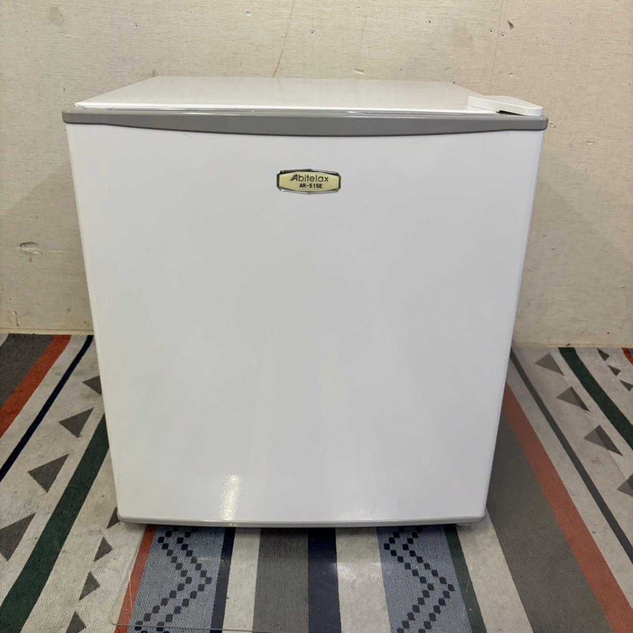 2019年製★冷蔵庫☆46Ｌ☆AR-515E☆展示未使用品★１ドア☆初期不良保証あり 26422 1ドアミニ冷蔵庫 アビテラックス AR-515E 2019年製 46 L