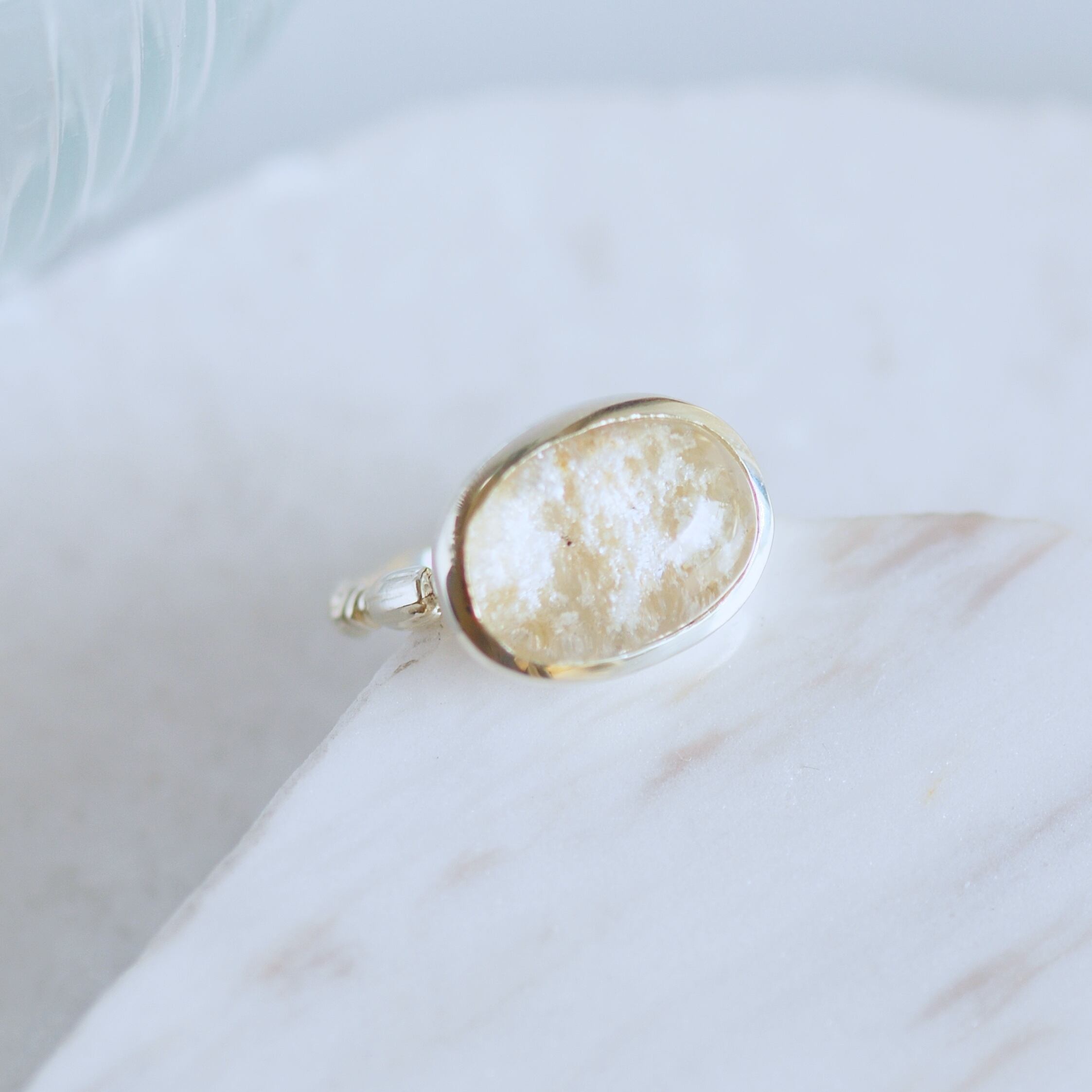 White Gardenquartz ホワイトガーデンクォーツ リング 【1点限定 