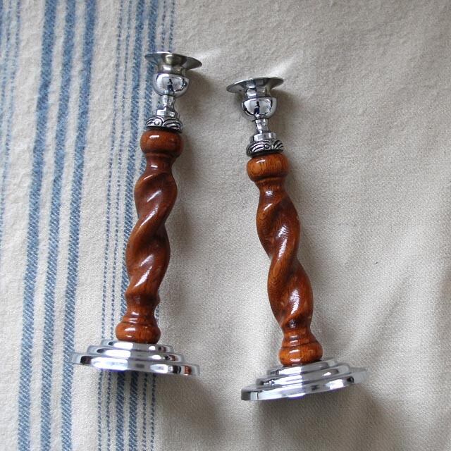 イギリス アンティーク 金糸刺繍 キャンドルスタンドペア