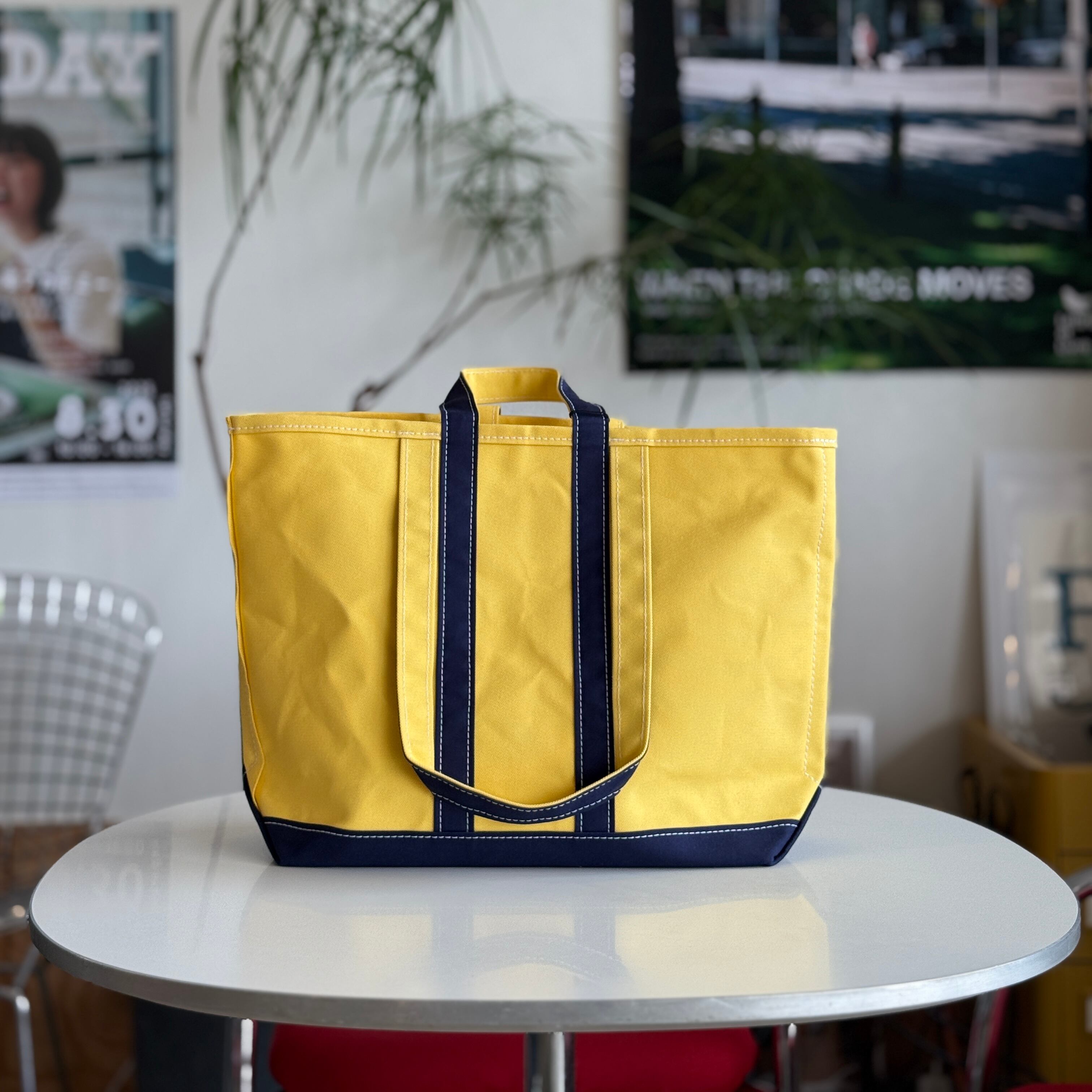 TEMBEA MARKET TOTE LT-YELLOW/DK-NAVY