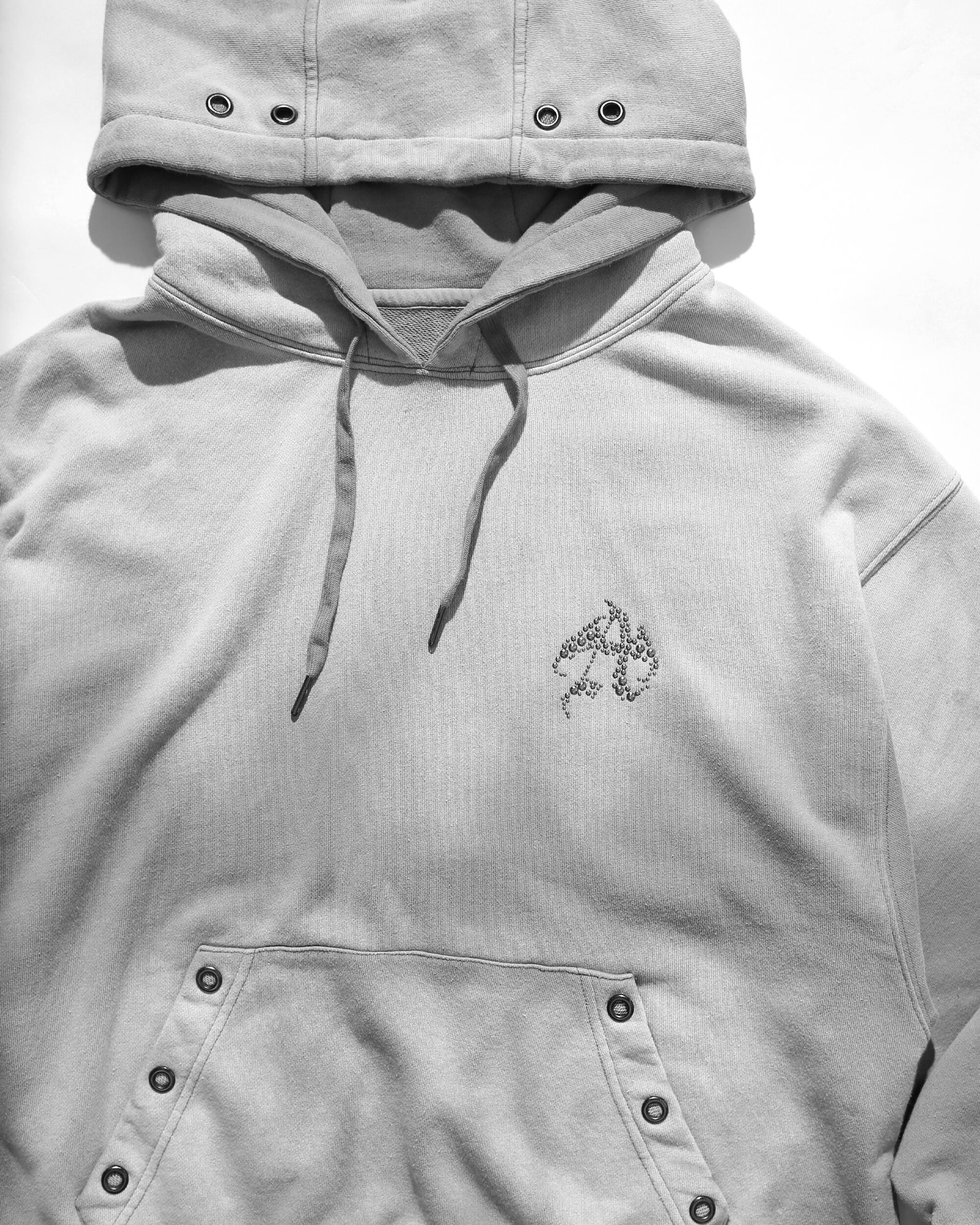 ANTIMID STUDS HOODIE | ANTIMID